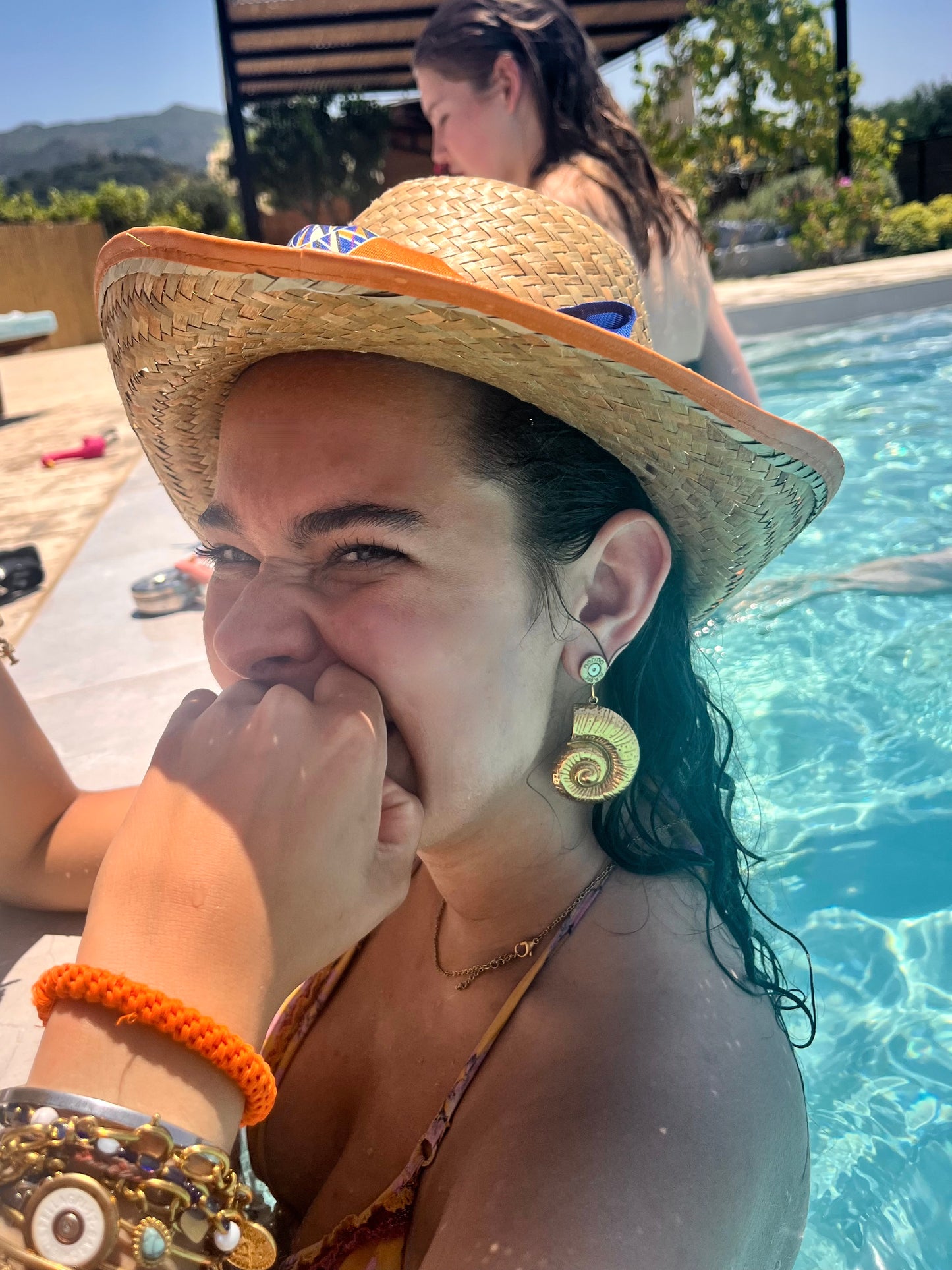 Golden Shelly