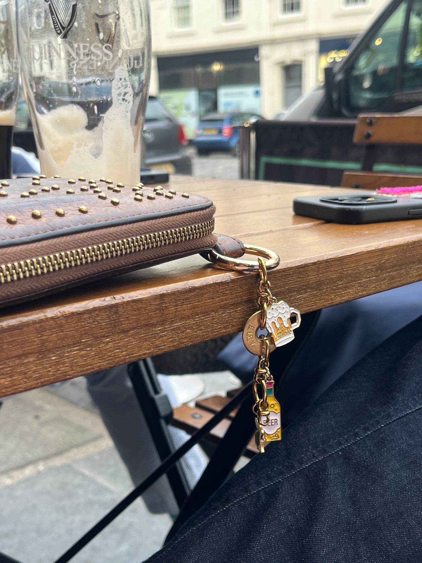 Beer pendant