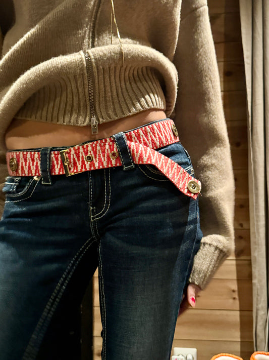 Grapefruit cartridge belt