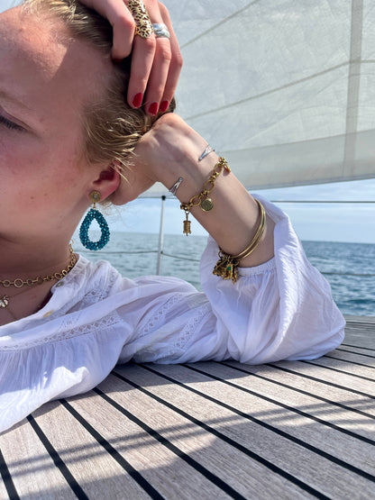 Felicity in Aquamarin