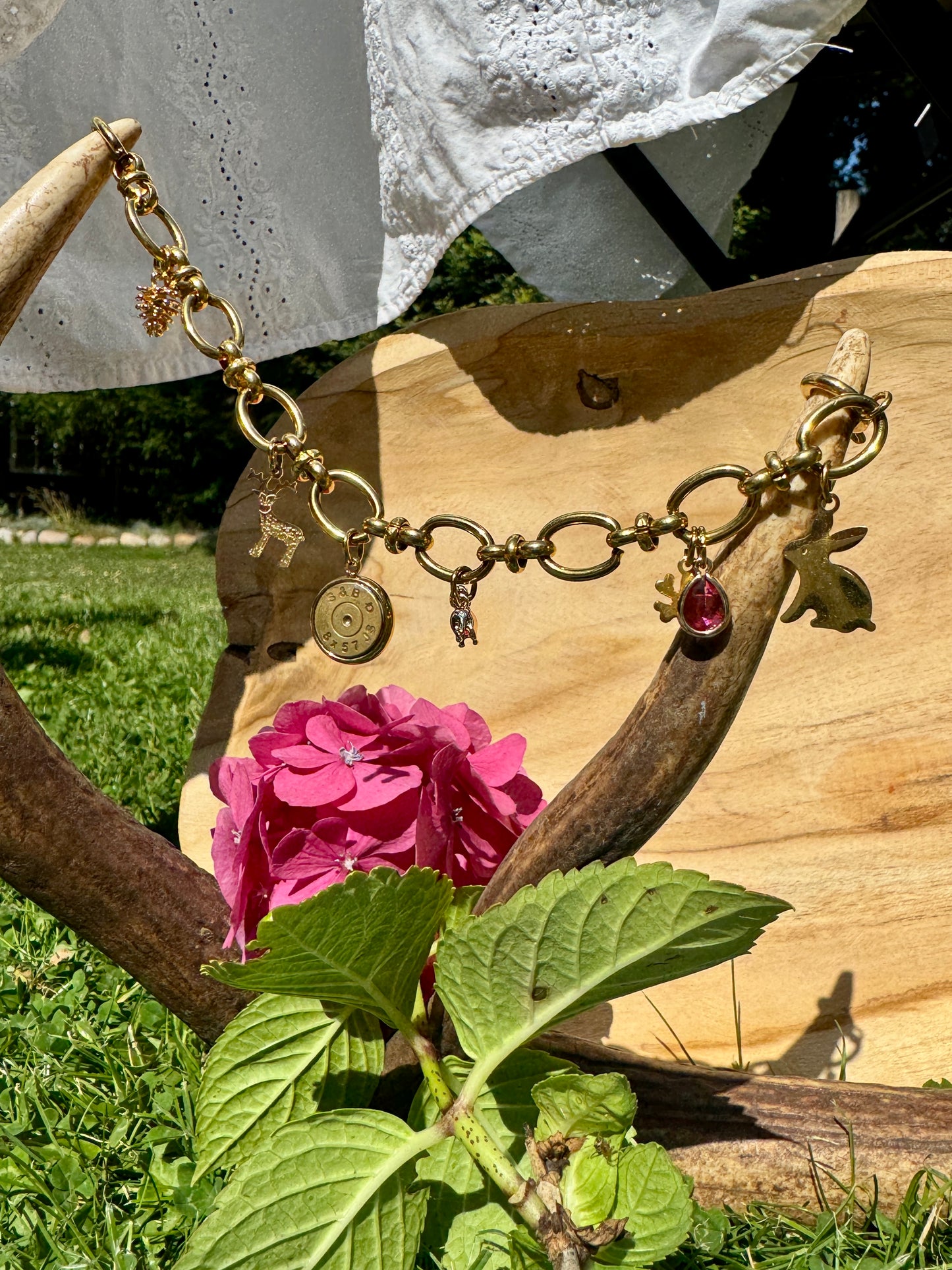 Charm-Bracelet ”Pink Hunter”