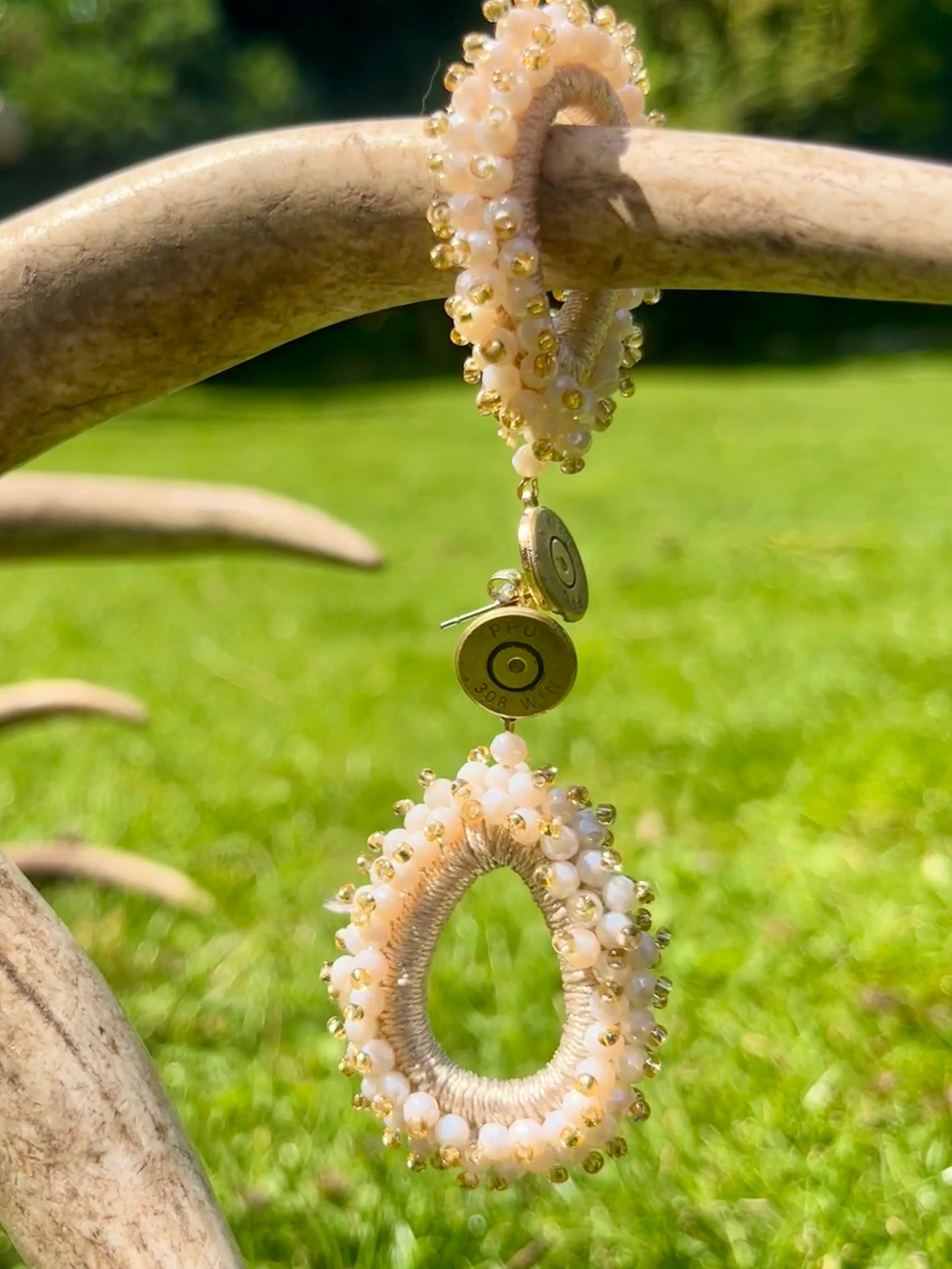 Spiky Felicity Beige