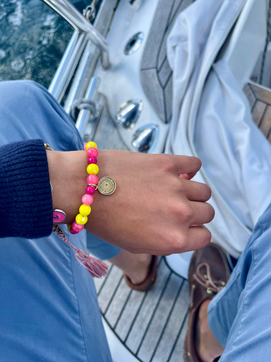 “Vivid“ Pink