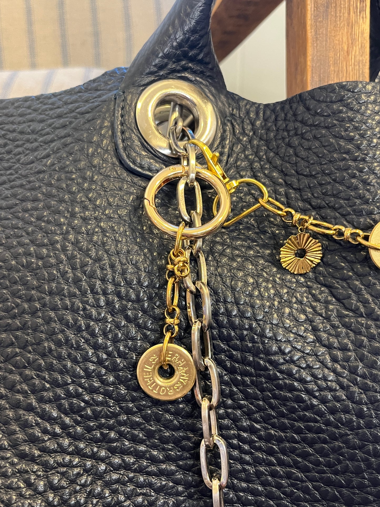 Key/bag pendant