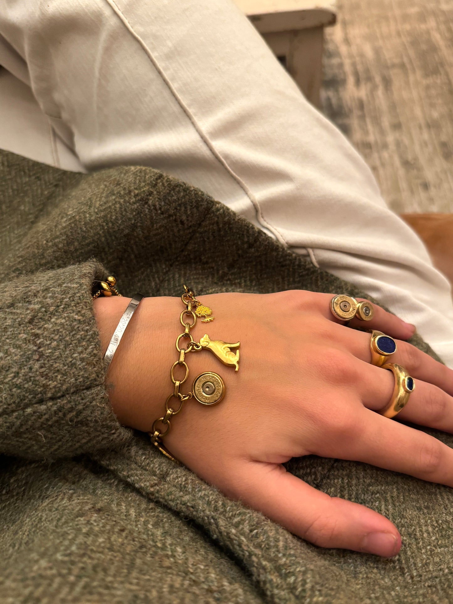 Charm Bracelet "Red Hunter"